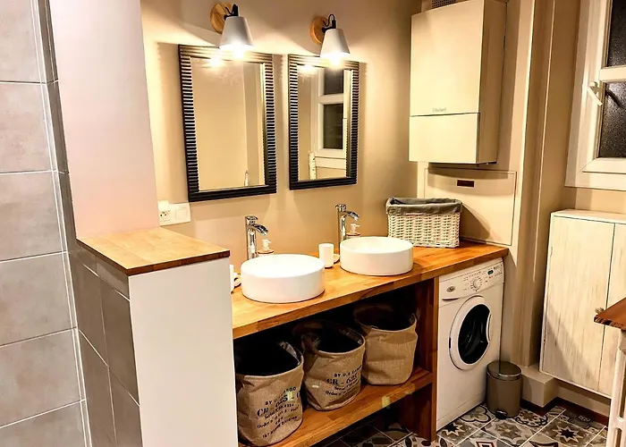 De Charme De 75m², Lumineux Et Calme Apartmán