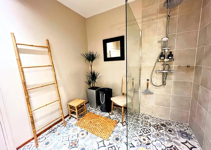 Apartmán De Charme De 75m², Lumineux Et Calme