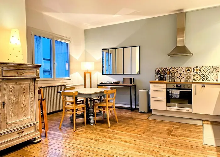 Apartmán De Charme De 75m², Lumineux Et Calme